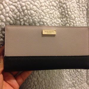 COPY - Kate Spade Color Block Laurel Way Stacy ❤️ SALE 💕